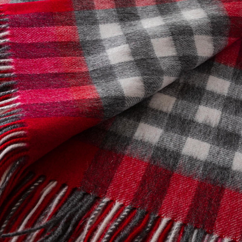 Chequer Cashmere Blend Blanket Red - Dunedin Cashmere